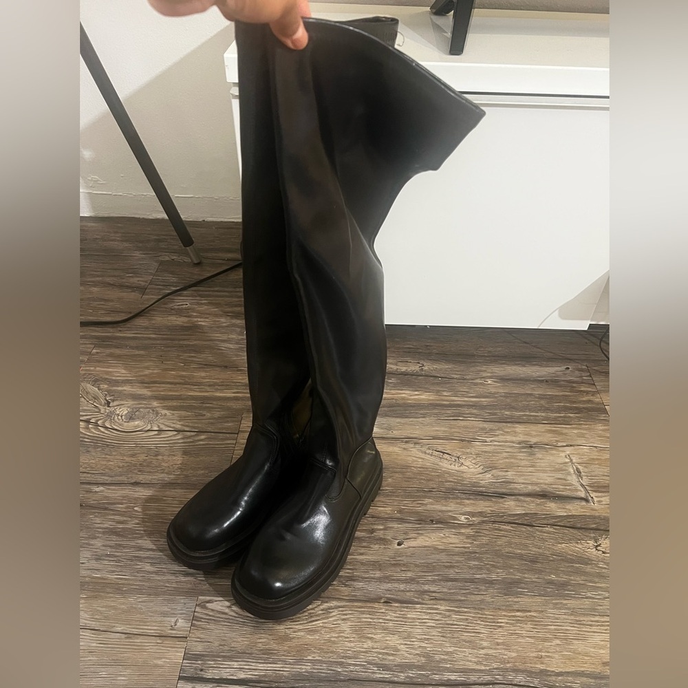 SHEIN over the knee Chelsea boots size us 8.5 - Picture 4 of 9
